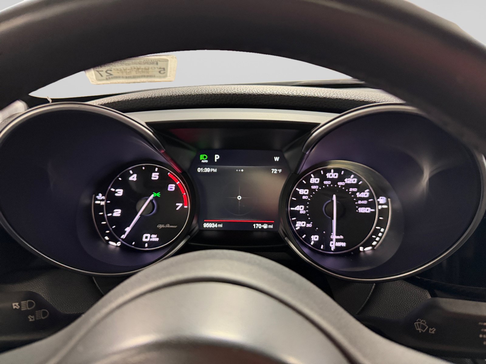 Used 2018 Alfa Romeo Giulia AWD image 20