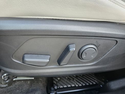 Used 2025 Hyundai Tucson Limited image 20