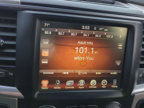 Used 2017 RAM 3500 Big Horn w/ Sport Appearance Group image 27