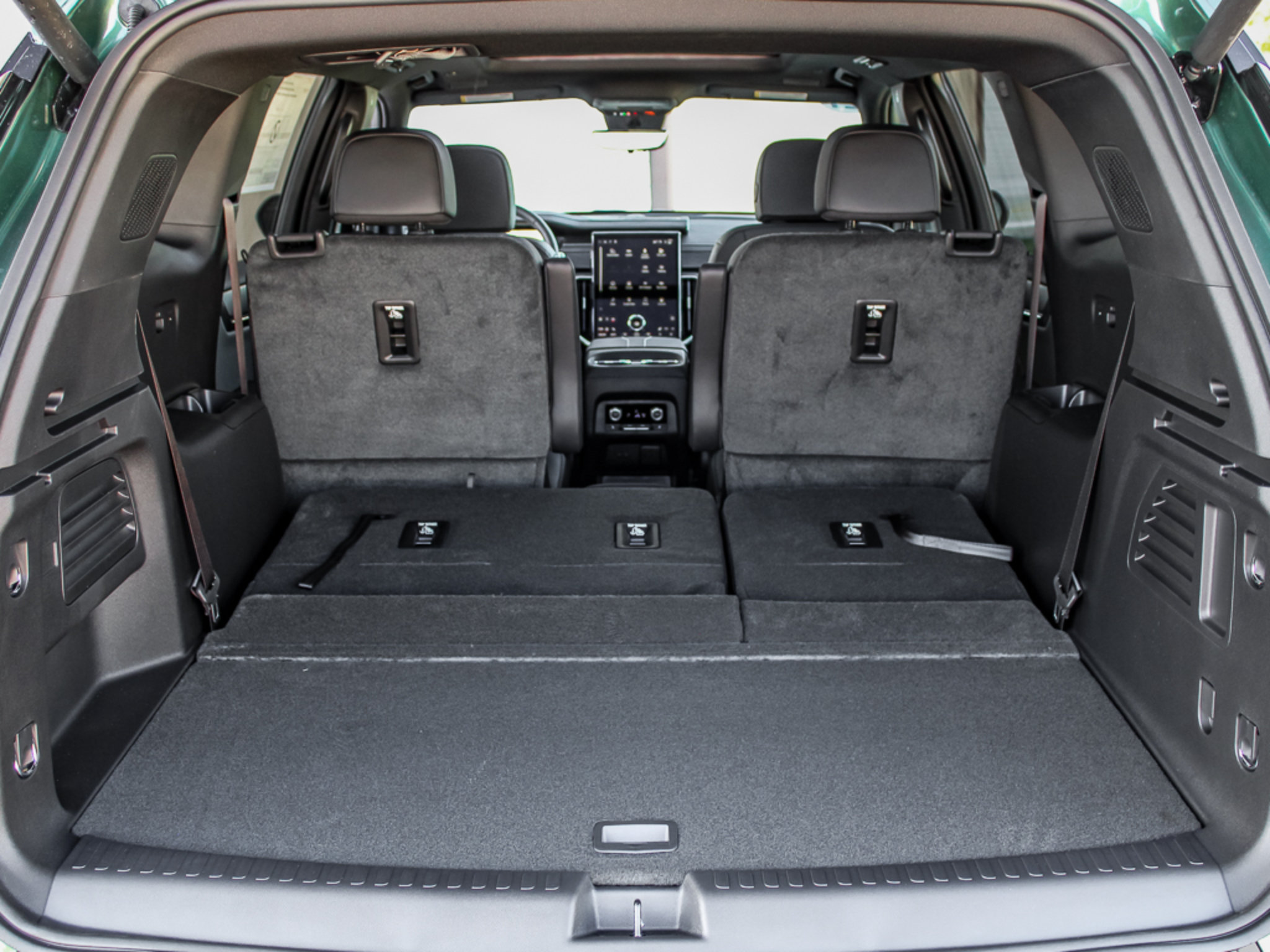 New 2027 GMC Acadia Elevation w/ Black Edition AWD/4WD image 24