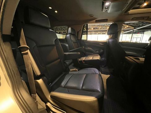 Used 2020 GMC Yukon SLT w/ Premium Edition image 31