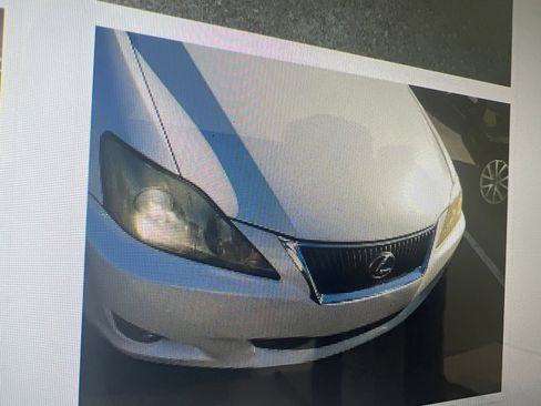 Used 2010 Lexus IS 250 RWD image 19