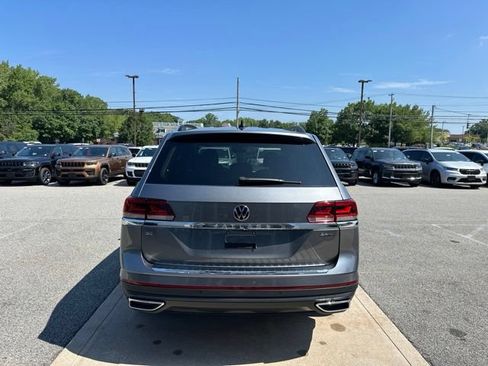 Used 2023 Volkswagen Atlas SE AWD/4WD image 6