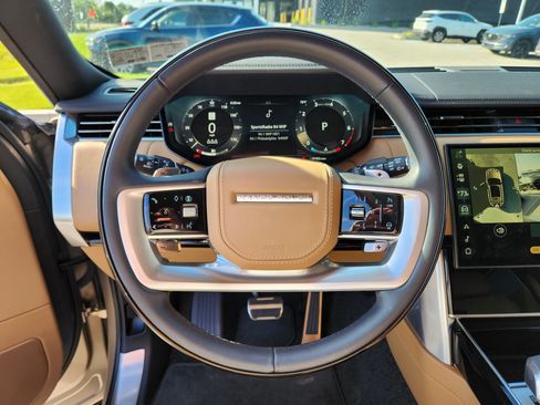 Certified 2024 Land Rover Range Rover SE AWD/4WD image 18