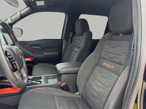 Used 2024 Nissan Frontier Pro-X w/ Technology Package image 15