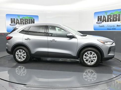 New 2024 Ford Escape Active w/ Tech Pack #2 image 7