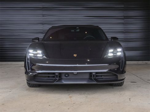 Certified 2020 Porsche Taycan Turbo image 10