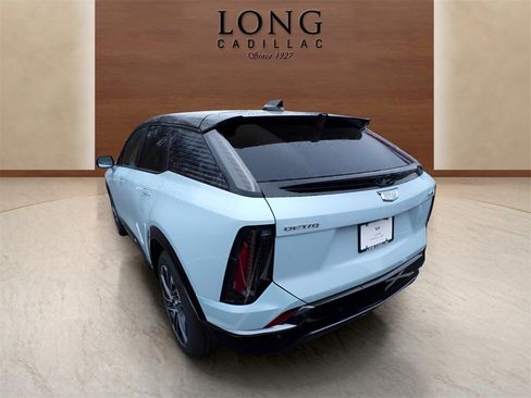 New 2026 Cadillac Optiq Sport 2 image 5