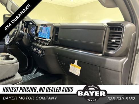 Used 2024 GMC Sierra 3500 SLE w/ SLE Convenience Package image 25