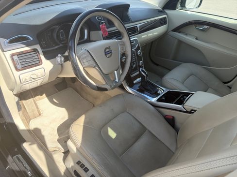 Used 2016 Volvo XC70 T5 Premier w/ Protection Package AWD/4WD image 14