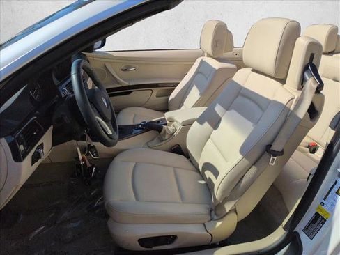 Used 2013 BMW 328i Convertible RWD image 15