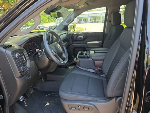 Used 2025 Chevrolet Silverado 1500 Custom AWD/4WD image 15