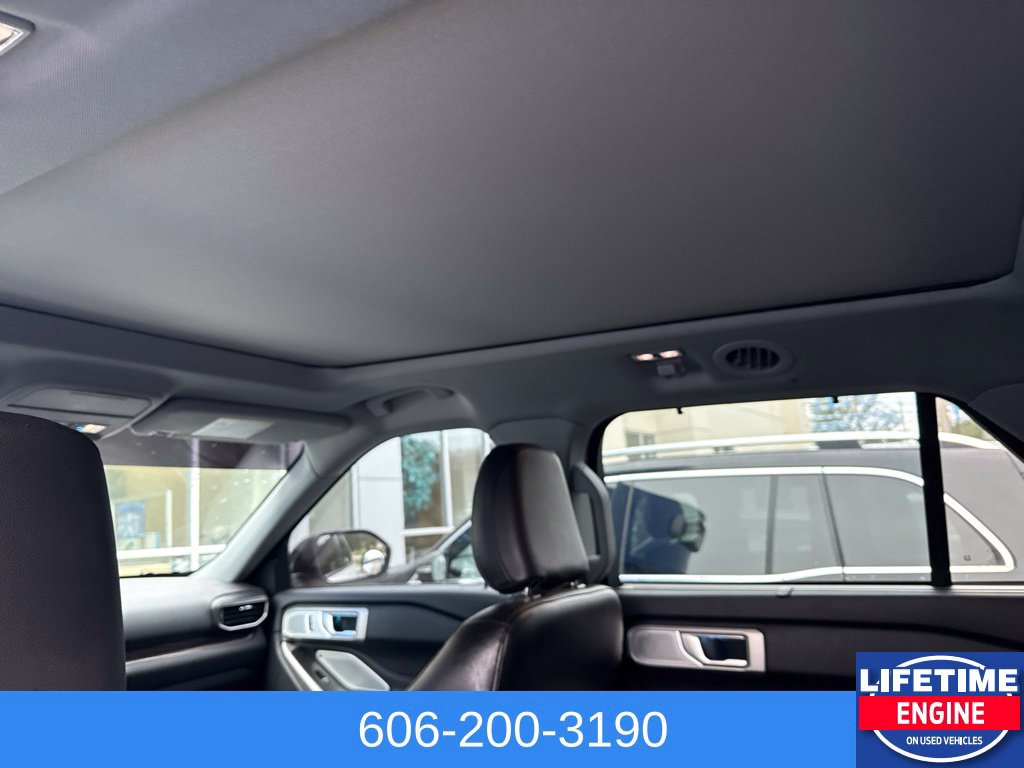 Used 2023 Ford Explorer Limited w/ Limited Technology Package AWD/4WD image 13