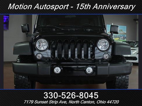 Used 2018 Jeep Wrangler Unlimited Sport image 3