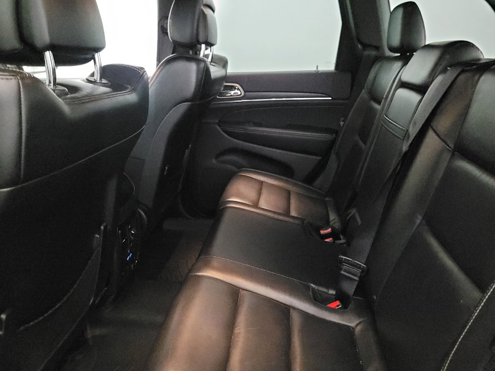 Used 2017 Jeep Grand Cherokee Limited AWD/4WD image 18
