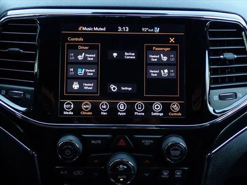 Used 2020 Jeep Grand Cherokee Trailhawk w/ Trailhawk Luxury Group AWD/4WD image 22