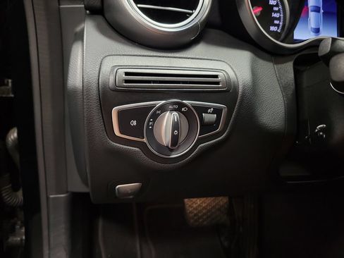 Used 2018 Mercedes-Benz C 300 4MATIC Coupe image 23