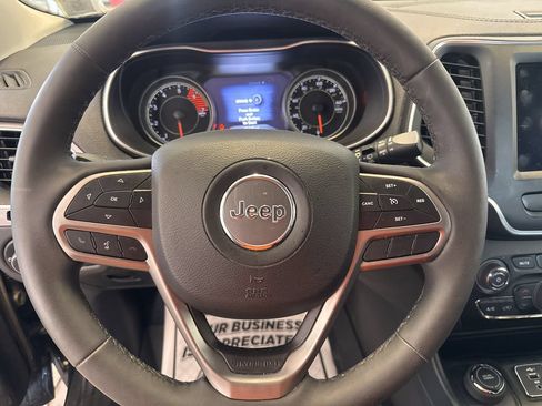 Used 2022 Jeep Cherokee Latitude Lux AWD/4WD image 15