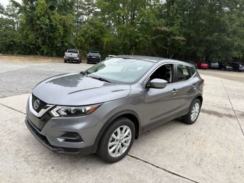 Used 2022 Nissan Rogue Sport S FWD image 5