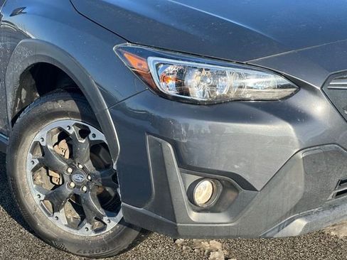 Used 2022 Subaru Crosstrek 2.0i Premium w/ Popular Package #4 image 9