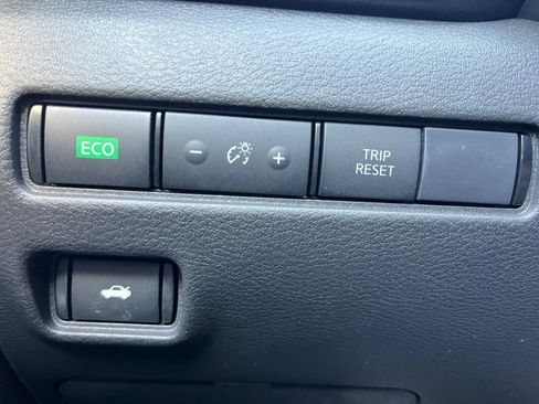 New 2025 Nissan Sentra SR image 25