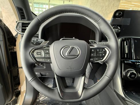 New 2026 Lexus LX 700h Overtrail AWD/4WD image 21