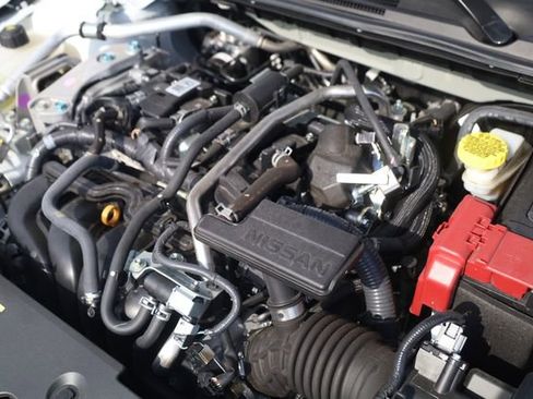 Used 2025 Nissan Sentra SV image 7