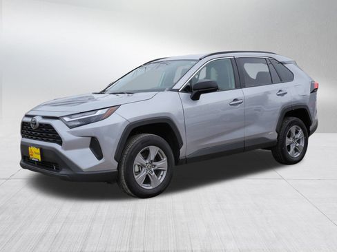 Certified 2025 Toyota RAV4 LE image 3