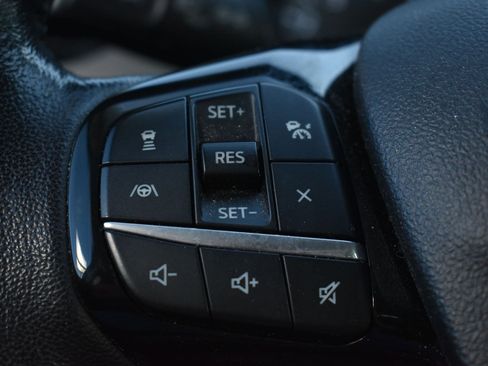Used 2021 Ford Escape SE w/ SE Sport Appearance Package AWD/4WD image 18