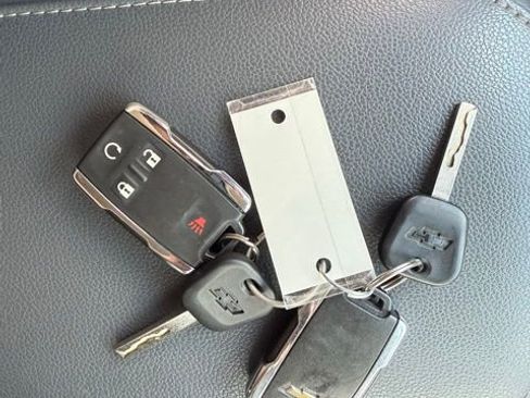 Used 2017 Chevrolet Colorado Z71 image 37