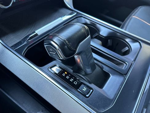 Certified 2022 Ford F150 Platinum w/ Equipment Group 701A High image 21