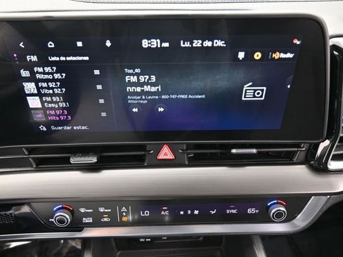 Used 2024 Kia Sportage EX image 23