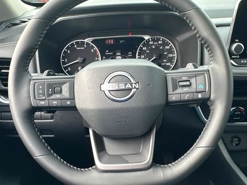 New 2026 Nissan Rogue SV AWD/4WD image 40