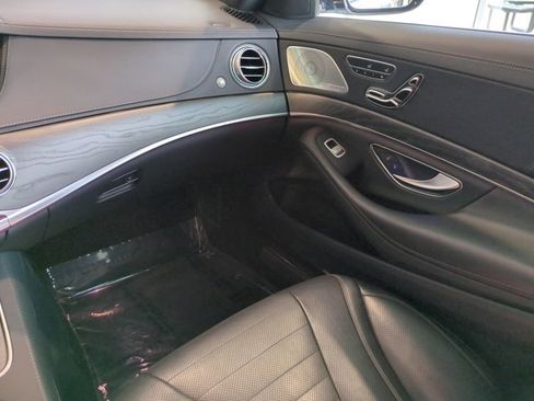 Certified 2020 Mercedes-Benz S 560 S 560 w/ AMG Line Exterior image 14