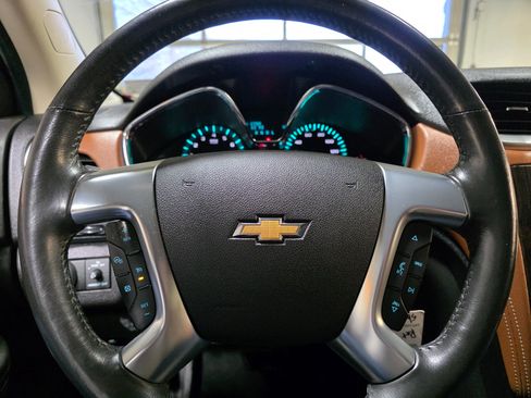 Used 2016 Chevrolet Traverse LTZ image 32