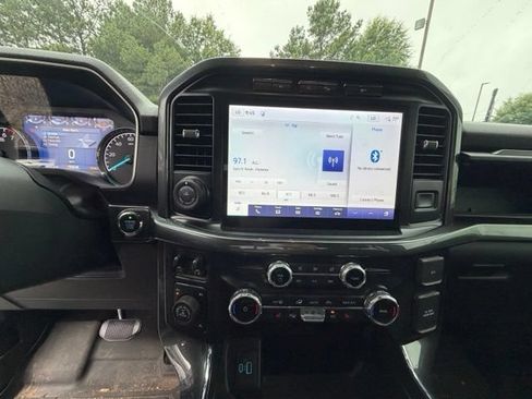 Used 2022 Ford F150 XLT w/ Equipment Group 302A High AWD/4WD image 15