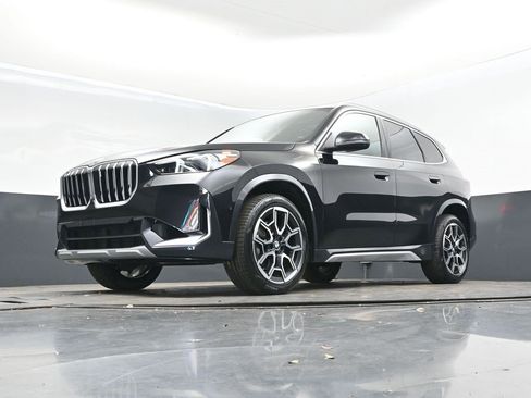 Used 2025 BMW X1 xDrive28i image 38