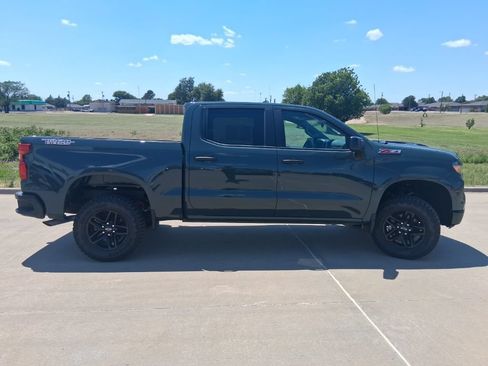 Used 2026 Chevrolet Silverado 1500 Custom Trail Boss AWD/4WD image 6