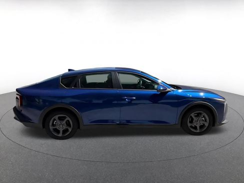 Used 2025 Kia K4 FWD image 16