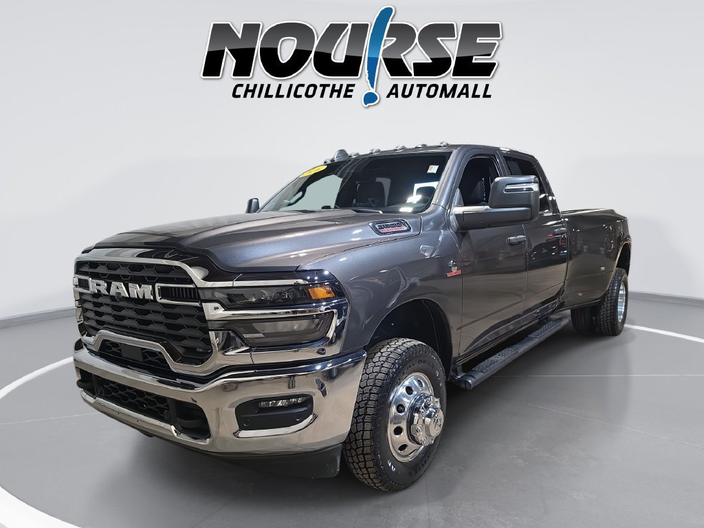 Used 2026 RAM 3500 Tradesman AWD/4WD image 1