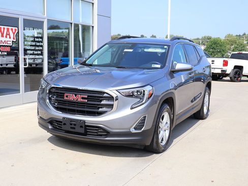 Used 2019 GMC Terrain SLE w/ Driver Convenience Package AWD/4WD image 6