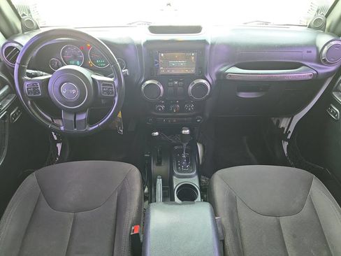 Used 2014 Jeep Wrangler Sport AWD/4WD image 9