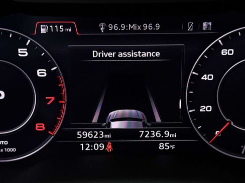 Used 2019 Audi Q7 3.0T Prestige w/ Prestige Package AWD/4WD image 37