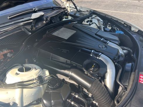 Used 2012 Mercedes-Benz CL 550 4MATIC image 35