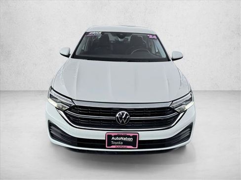 Used 2024 Volkswagen Jetta S image 2