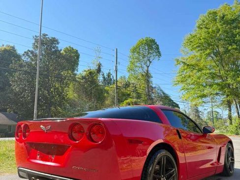 Used 2009 Chevrolet Corvette Coupe w/ Z51 Performance Package image 6