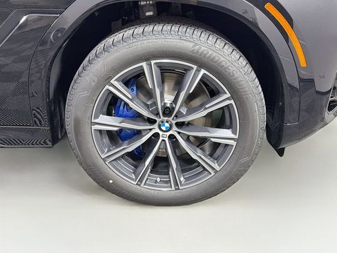 New 2027 BMW X6 xDrive40i w/ Executive Package AWD/4WD image 35