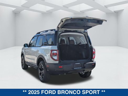 New 2025 Ford Bronco Sport Outer Banks AWD/4WD image 14