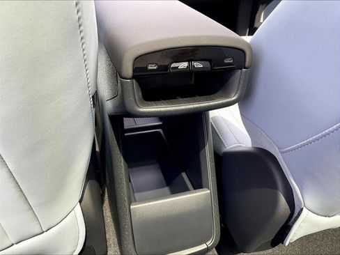 New 2026 Volvo EX30 Ultra w/ Climate Package image 16