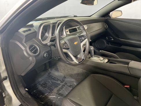 Used 2014 Chevrolet Camaro LT image 9